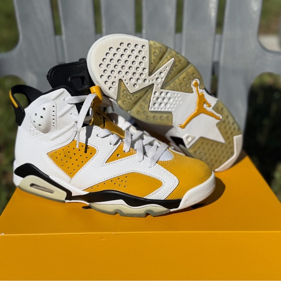 Nike Air Jordan Retro 6 “Yellow Ochre” size 8 - Yellow and white Sneaker - Picture 1 of 7